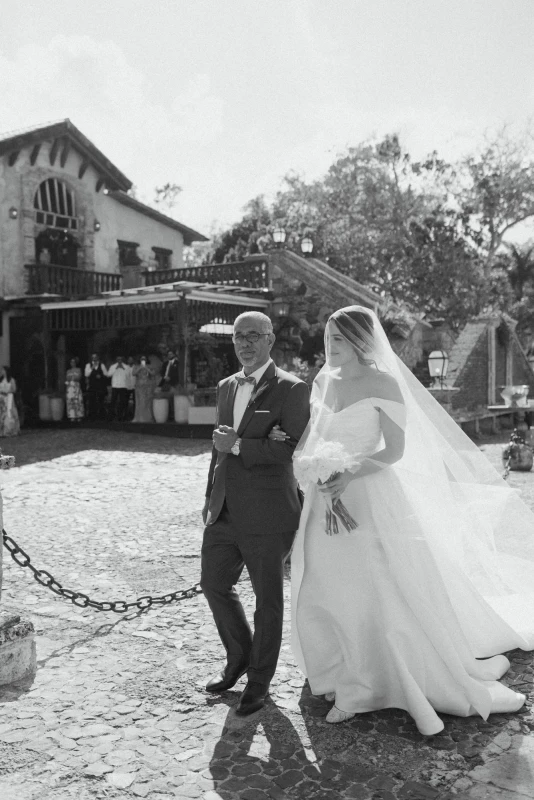 Rosiris & Raul wedding at Altos de Chavon, Casa de Campo