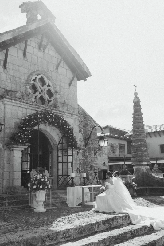 Rosiris & Raul wedding at Altos de Chavon, Casa de Campo