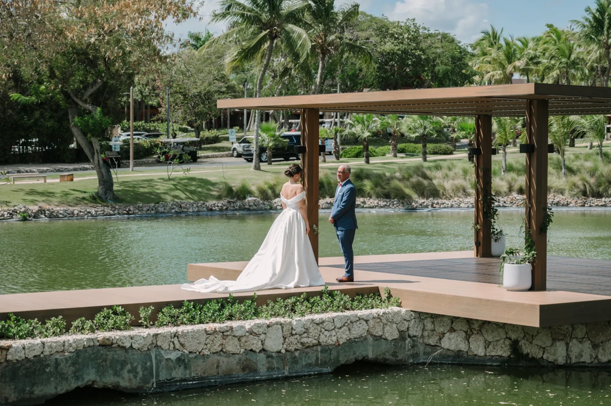 Rosiris & Raul wedding at Altos de Chavon, Casa de Campo