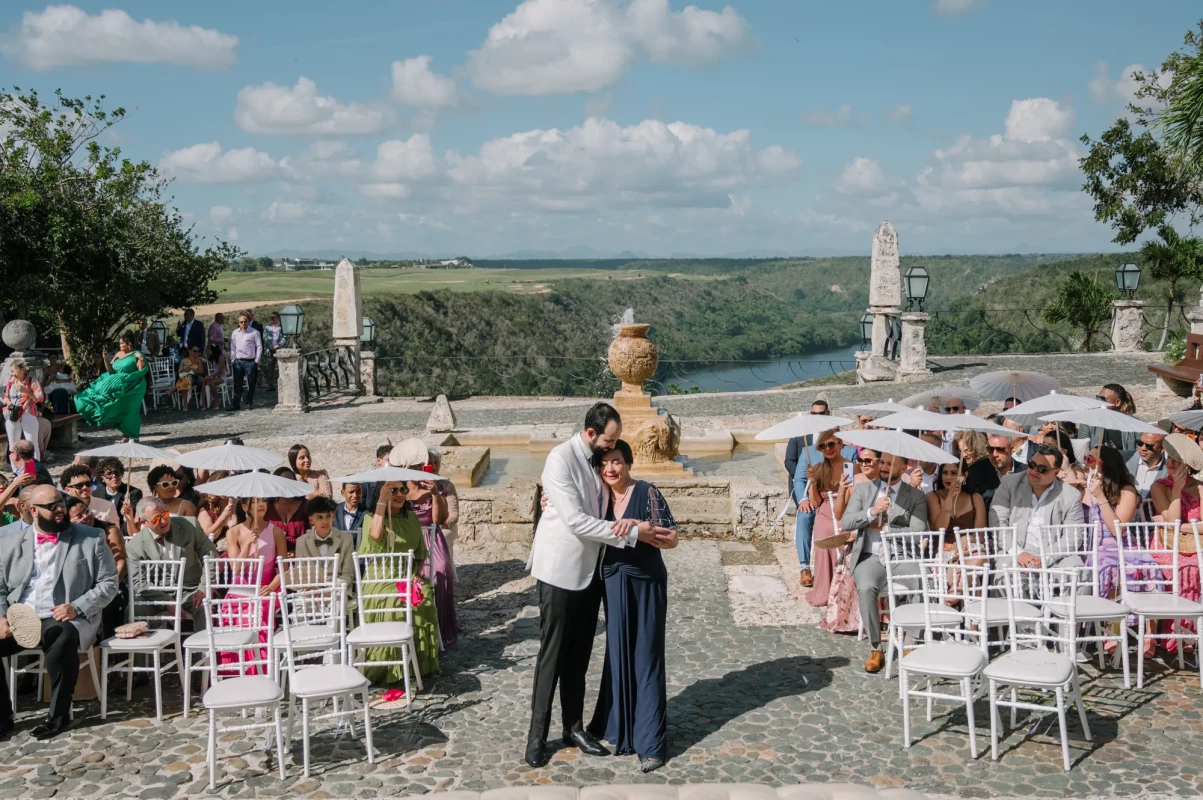 Rosiris & Raul wedding at Altos de Chavon, Casa de Campo