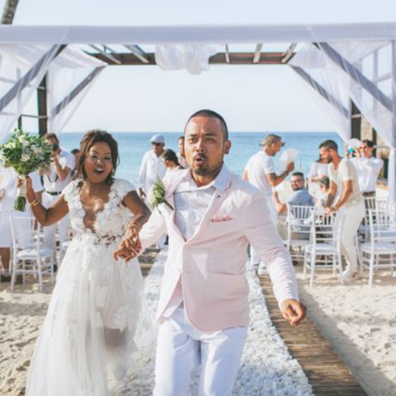 Dary & Jen's rousing Royalton Punta Cana wedding